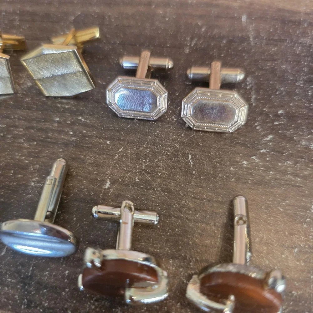 Assorted Cuff Links Lot of 4 Sets Gold Tone Silver Tone Oval Square Round Shapes